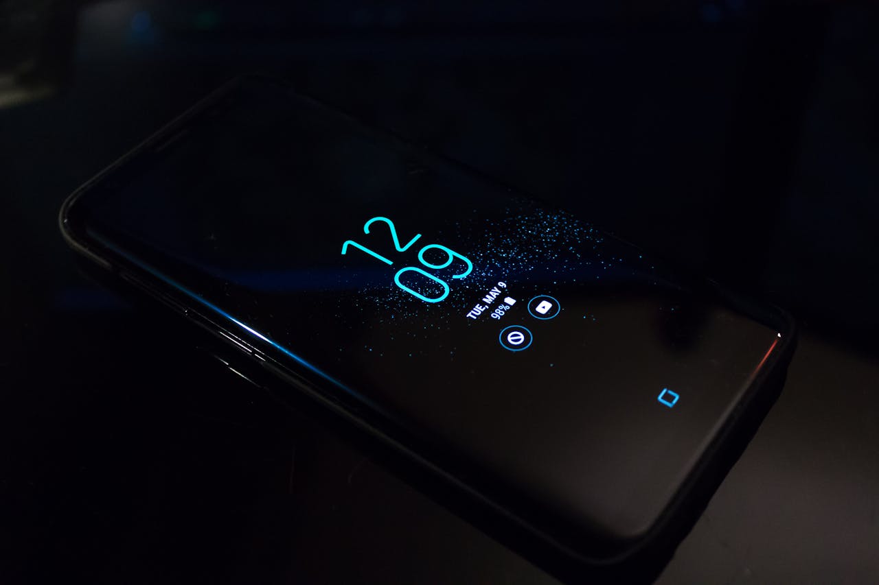 4 Rekomendasi HP Untuk Kerja Remote dan Bisa Multitasking